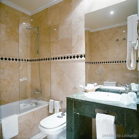 Eurostars Maimonides Hotel 3*